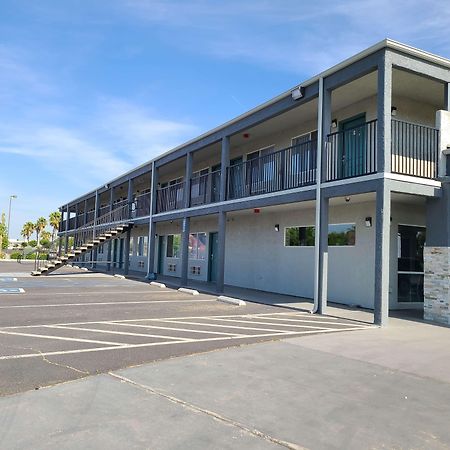 Surestay Hotel By Best Western Chowchilla Yosemite Exterior photo