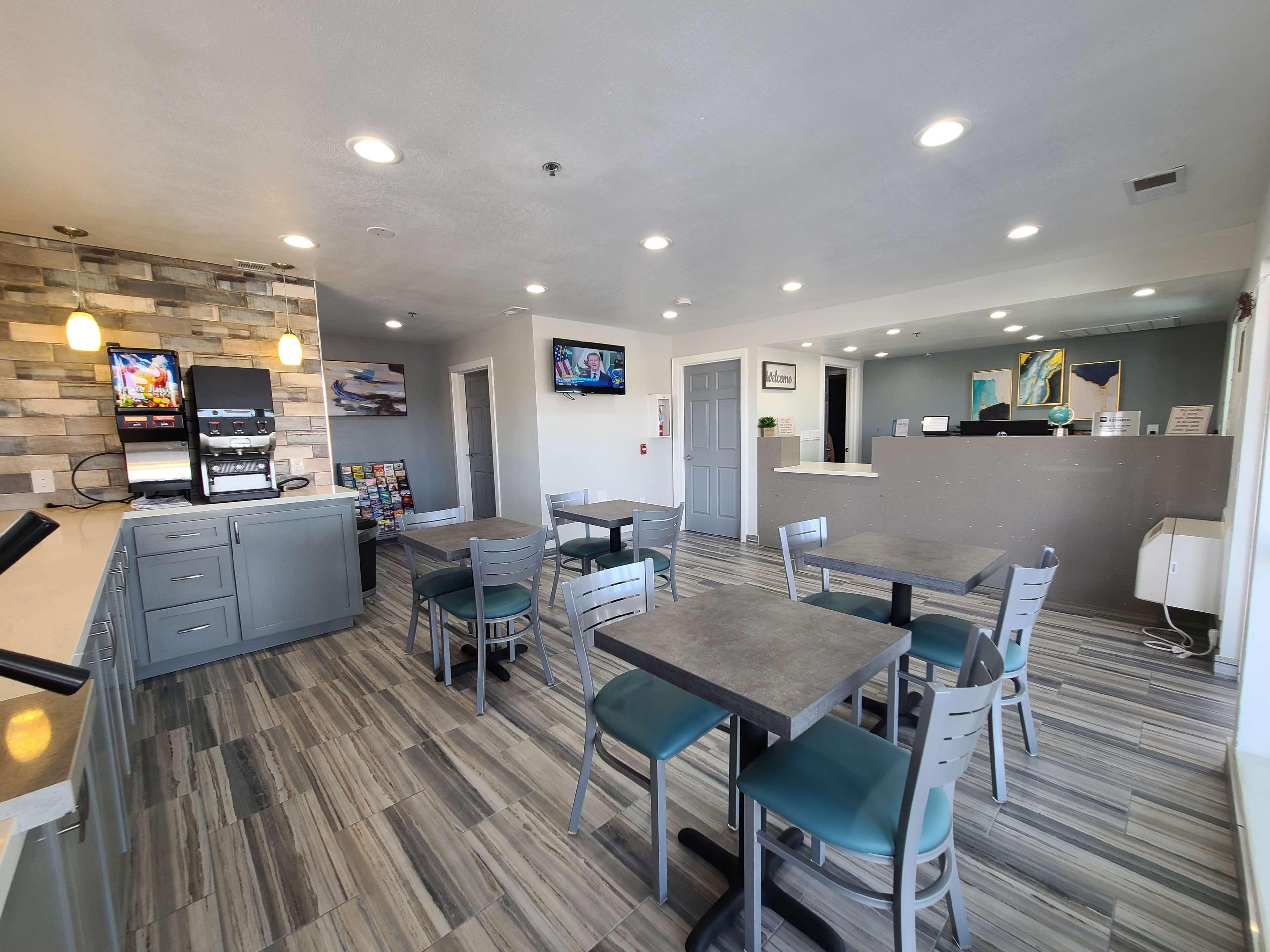 Surestay Hotel By Best Western Chowchilla Yosemite Exterior photo